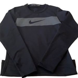 Nike pro long sleeve shirt